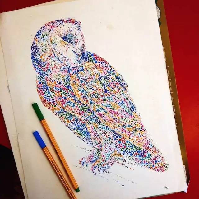 他的画虽然好看但是密集恐惧症千万别看