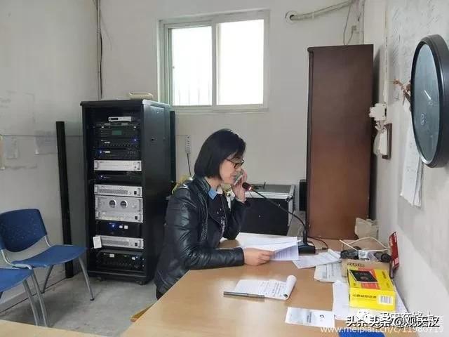 漢中鋪鎮(zhèn)中學(xué)2019掀起經(jīng)典誦讀校園文化熱潮(圖12) 漢中鋪鎮(zhèn)中學(xué)2019掀起經(jīng)典誦讀校園文化熱潮(圖12)