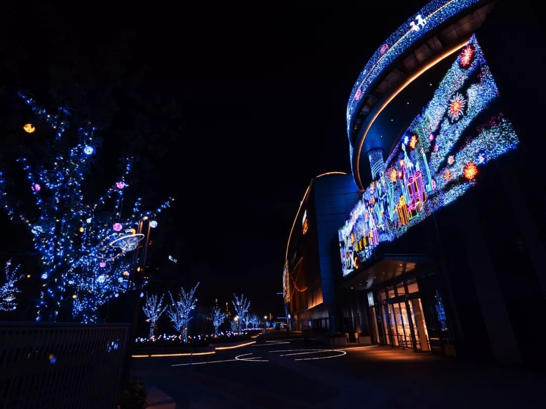 这两天,我耳边听到最多的话不是以后回家快了,而是: 这下去庐阳万象汇