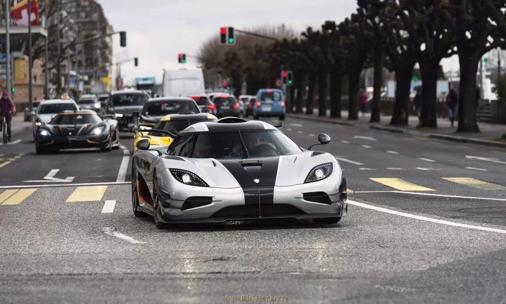 酷车壁纸丨大神们来看下这些都是什么车