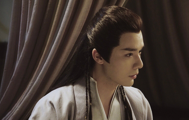 《纨绔世子妃》来袭,"五竹叔"演绎容景,女主云浅月是她?_佟梦实