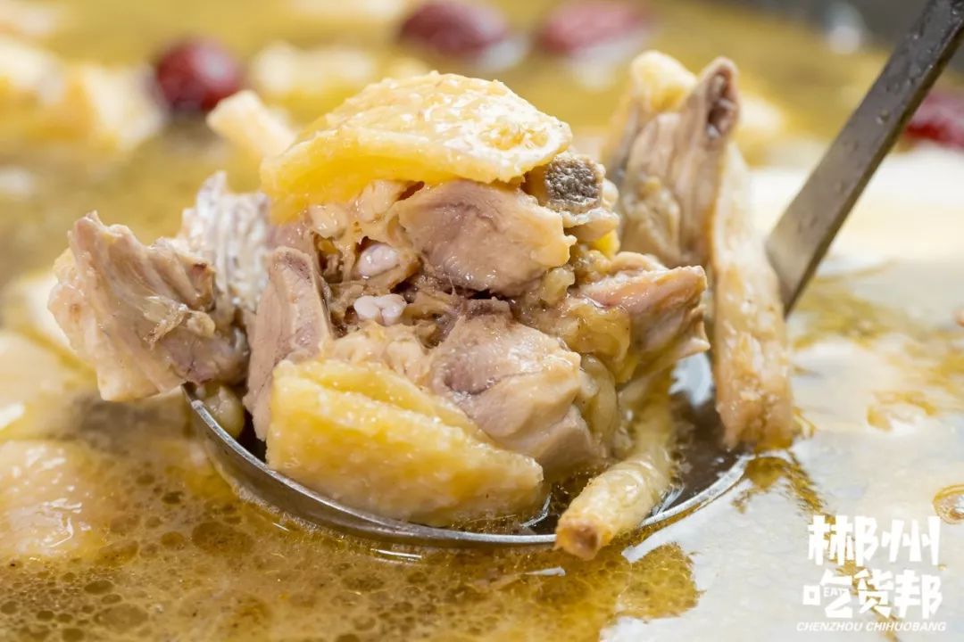 半价郴州城中心这家店坐拥蓝天①只山泉水土鸡有十味