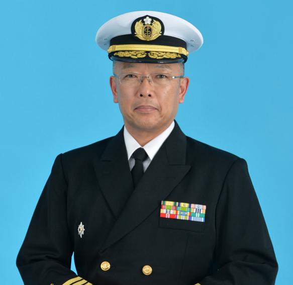 日本自卫队海军军官图片