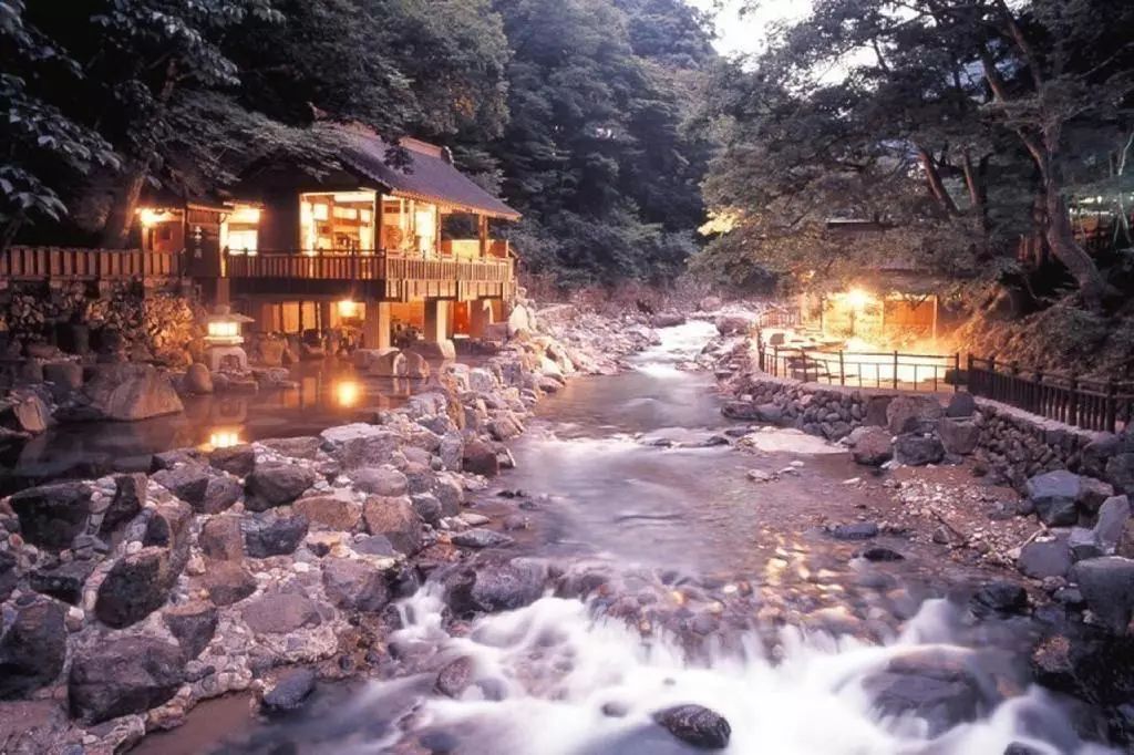 冬季去日本旅行 不泡温泉要干嘛 谷川