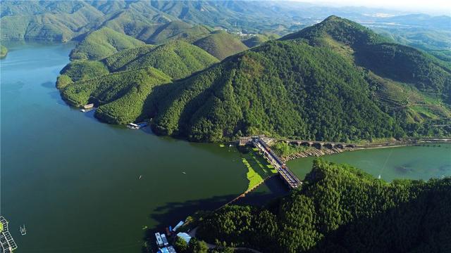 21.广西昭平桂江国家湿地公园