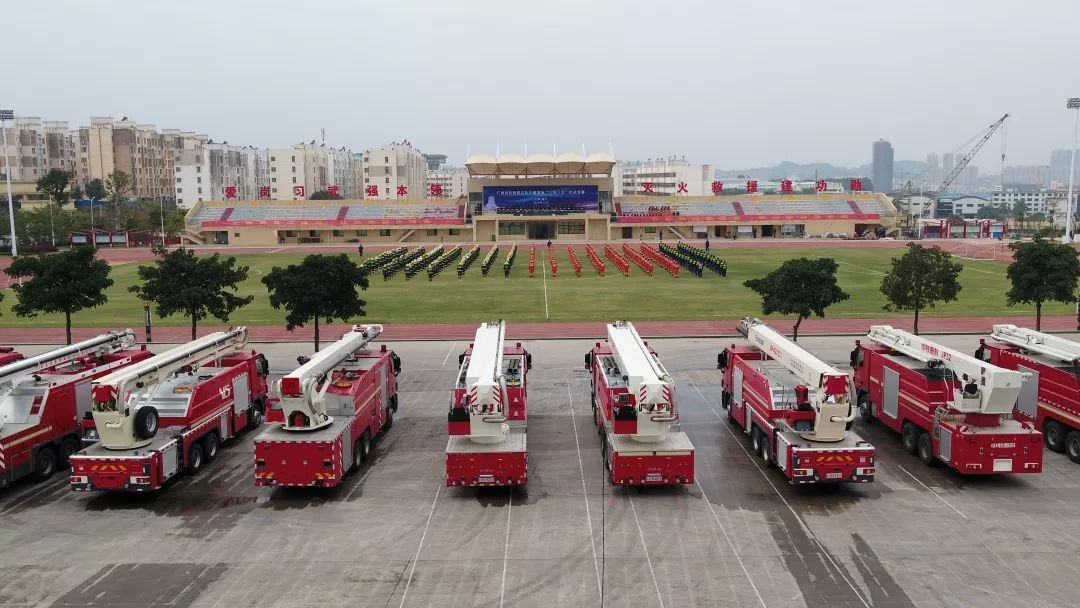 喜报!南宁消防在车辆装备"三知三会"比武竞赛中勇夺桂冠