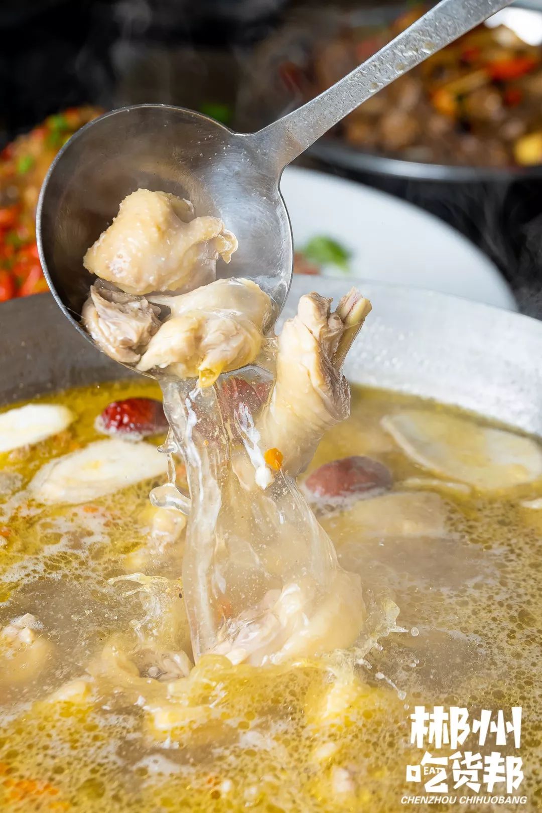 半价郴州城中心这家店坐拥蓝天①只山泉水土鸡有十味