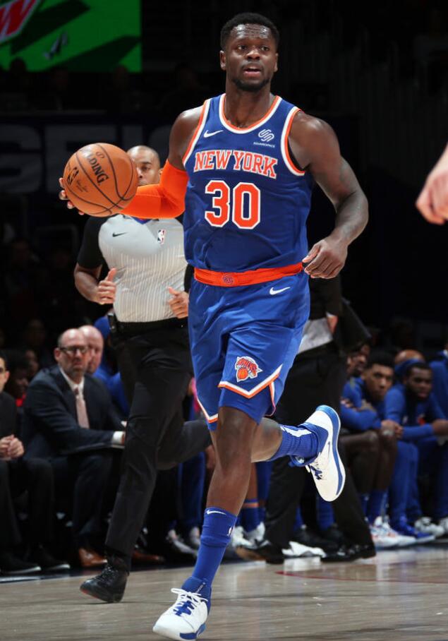 兰德尔砍30 16率领4人上双 尼克斯擒奇才取两连胜