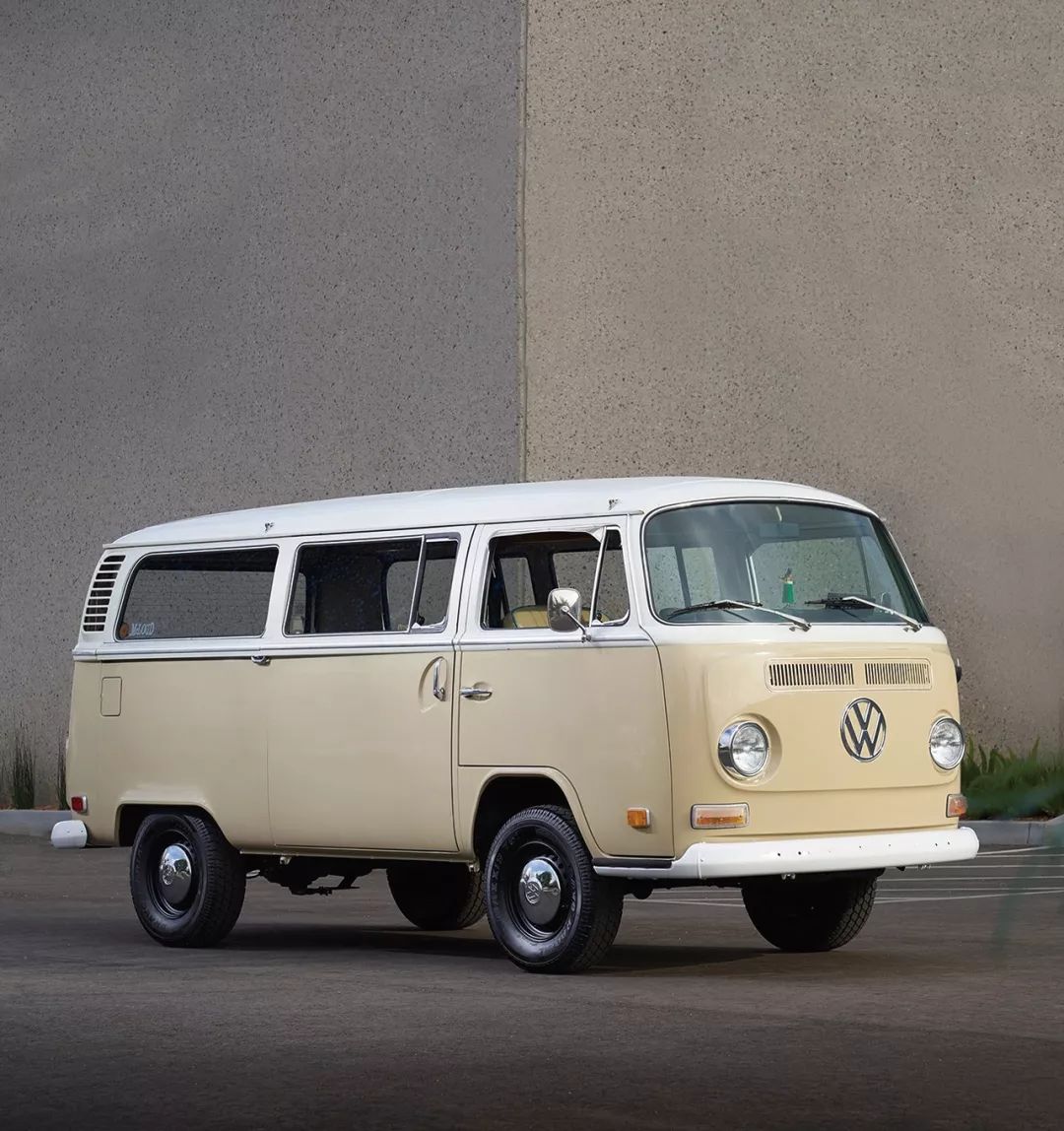 electrified concept近日,大众复刻了一版自己的经典车型——将type 2