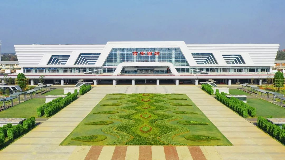 喜迎高铁客站站区一体化建设现场观摩_吉安