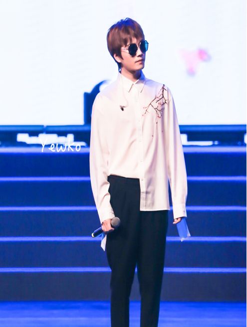 终于等到你奇然沈谧仁这对王炸组合今天在鸠兹古镇开唱