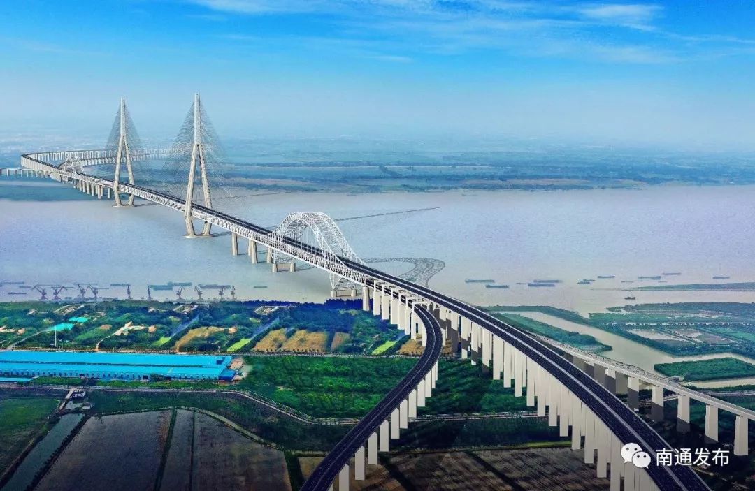 世界最大!24层楼高的"巨无霸"安全通过沪通长江大桥!