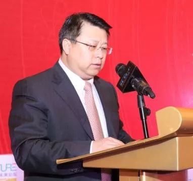 北京市朝阳区委书记 王 灏坚持和完善中国特色社会主义制度,推进国家