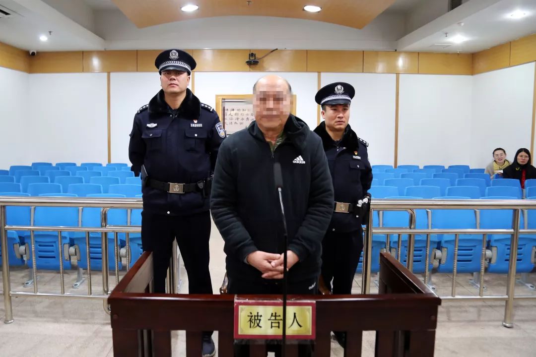 贪污受贿1700多万吴国林一审获刑17年