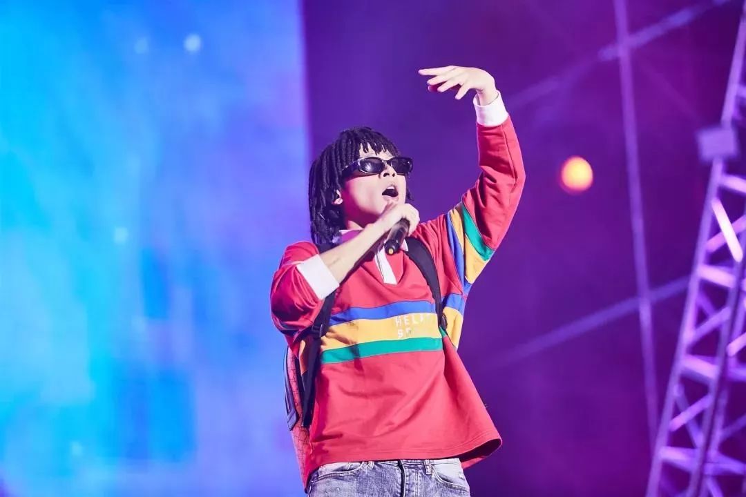 布瑞吉bridge领衔电音节7小时轮番轰炸点燃成都跨年夜