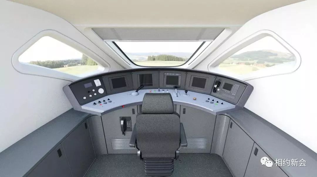 喜讯厉害了新会制造首列深茂铁路新crh6a型动车组正式交接