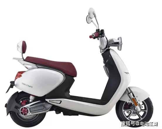 车主评车第四期:爱玛玛卡龙