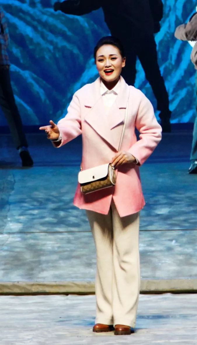 原创民族歌剧三把锁燃爆龙城