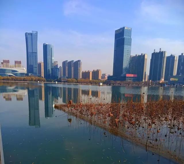 拍摄地点:洛阳开元湖健康主题公园