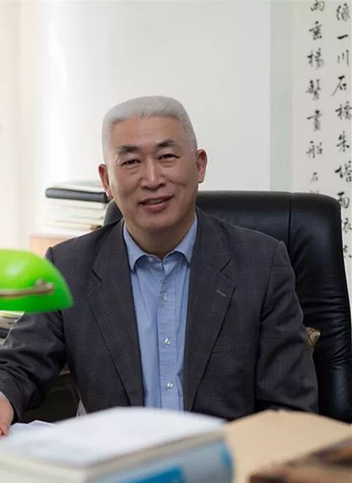 中华读书报2019"年度出版人"——徐俊_中华书局