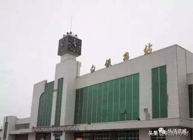 甘肃12个城市的火车站 图片,你家的够霸气吗?_南站