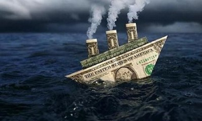 美国终将被巨额债务拖垮,美国专家:衰落已成定局