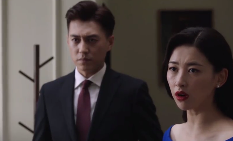 精英律师:靳东竟主动献吻蒋欣!蓝盈莹怒骂渣男!栗娜:我的刀呢