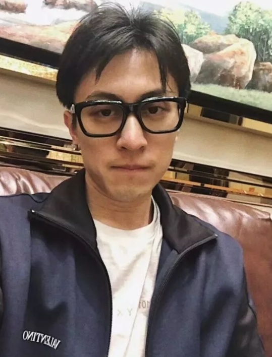 梦幻西游:终于要凉了?第一土豪氪金1亿,如今2400万卖号退游!