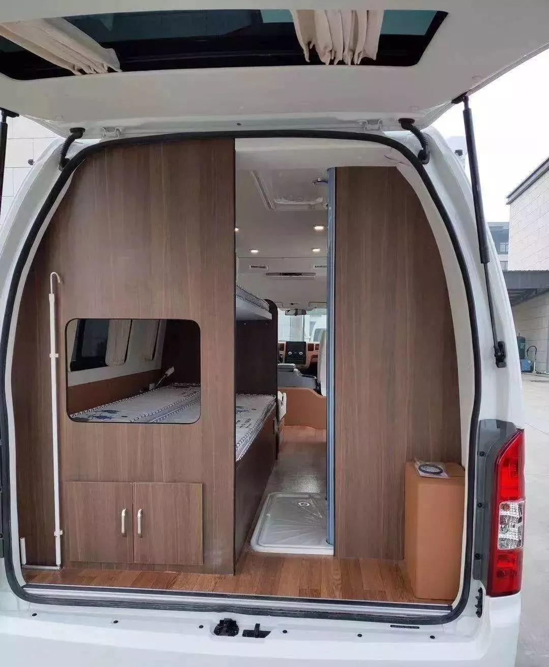 二十万以内的福田g9五座版房车国六标准可睡34人