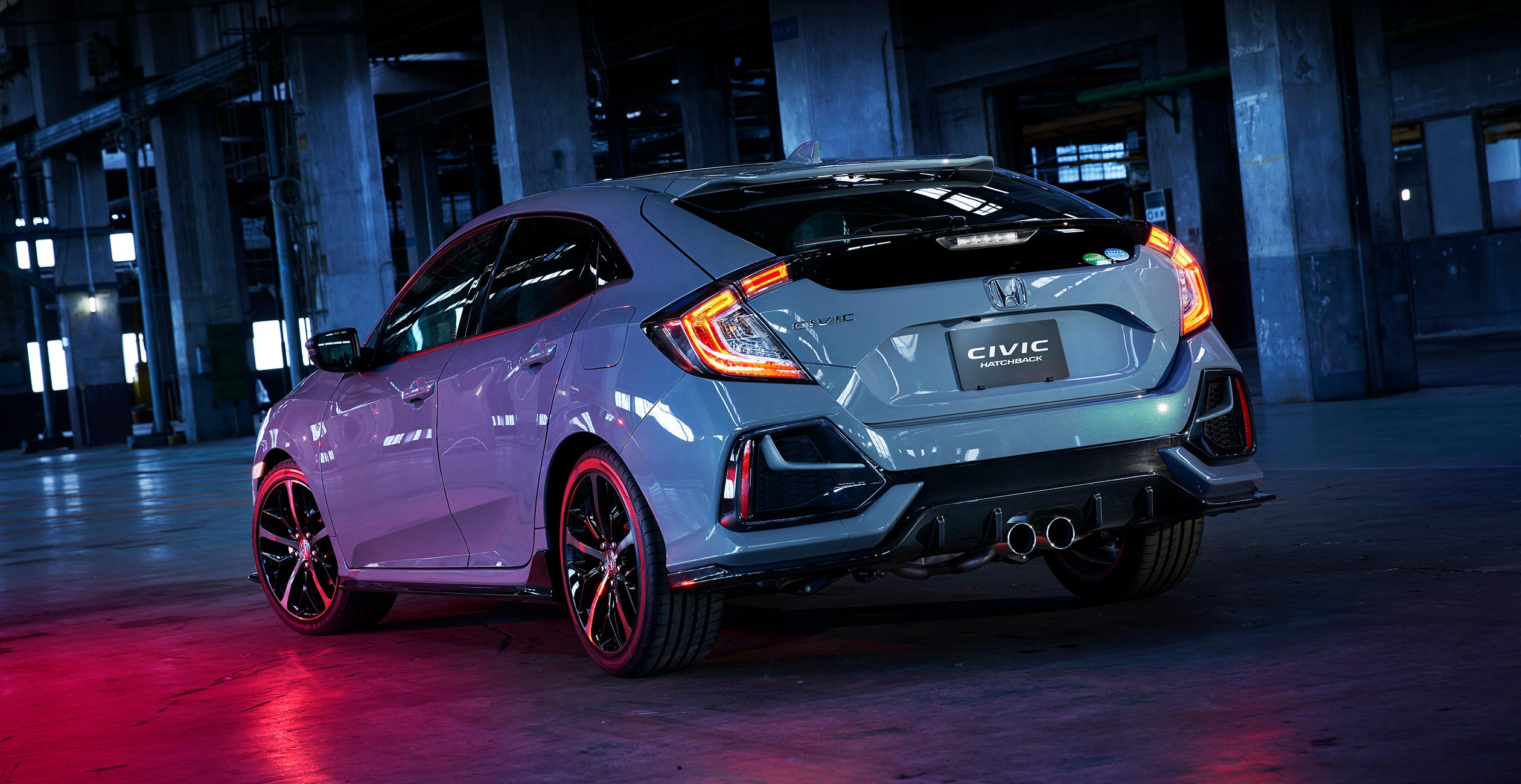 新款思域2020年1月亮相提供三厢两厢版本