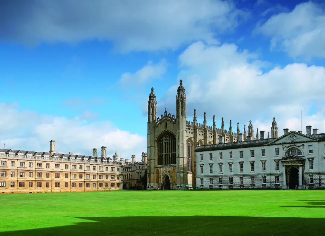 剑桥大学 | 周成刚/摄 |/05/一个神秘的故事2009年,一位先生在香港