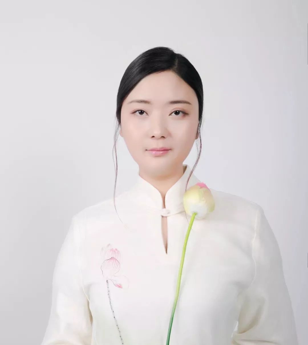 活动正式拉开序幕,作为文促会佛艺委演艺中心主任的山人悟演来说,积极