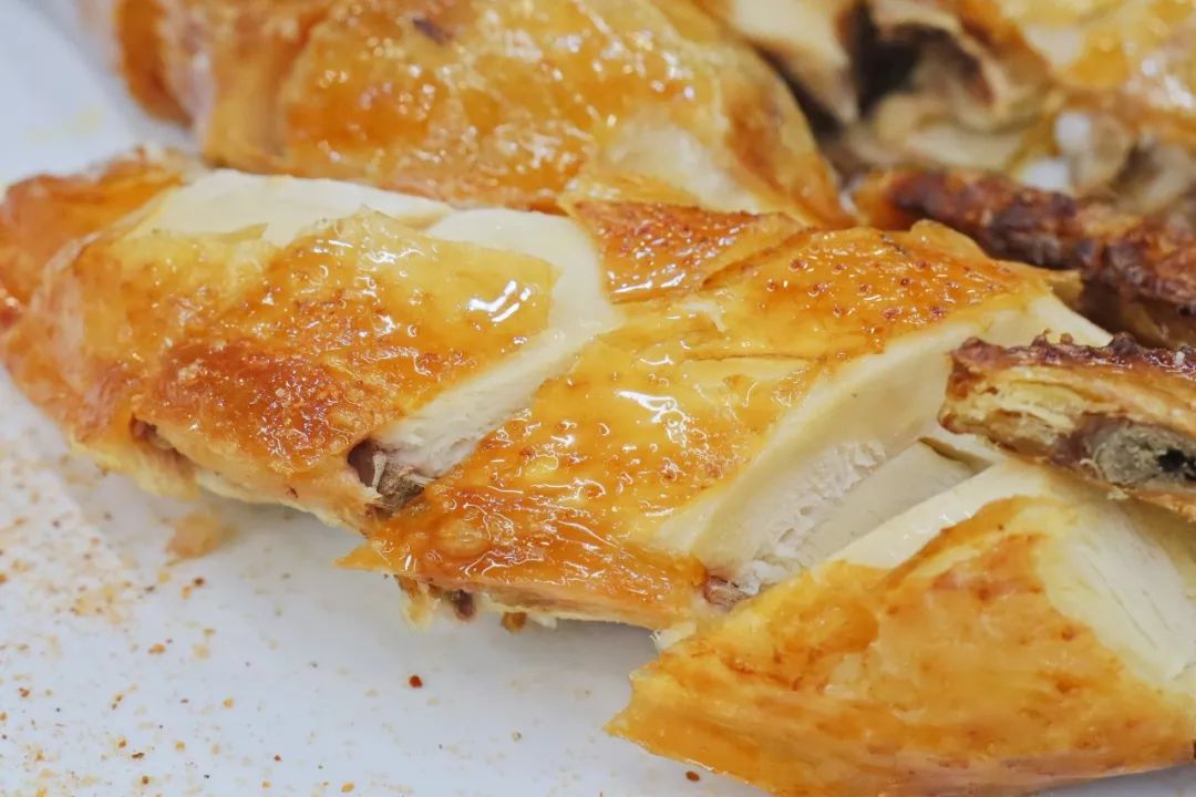 济南这家不起眼的「广式小吃」让人追了十几年!_烧鸡