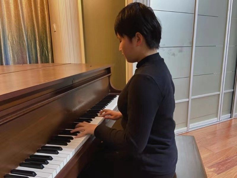 来自福州十九中的陈熙同学说, 她与杨睿希,罗钰涵 都是非常热爱音乐的