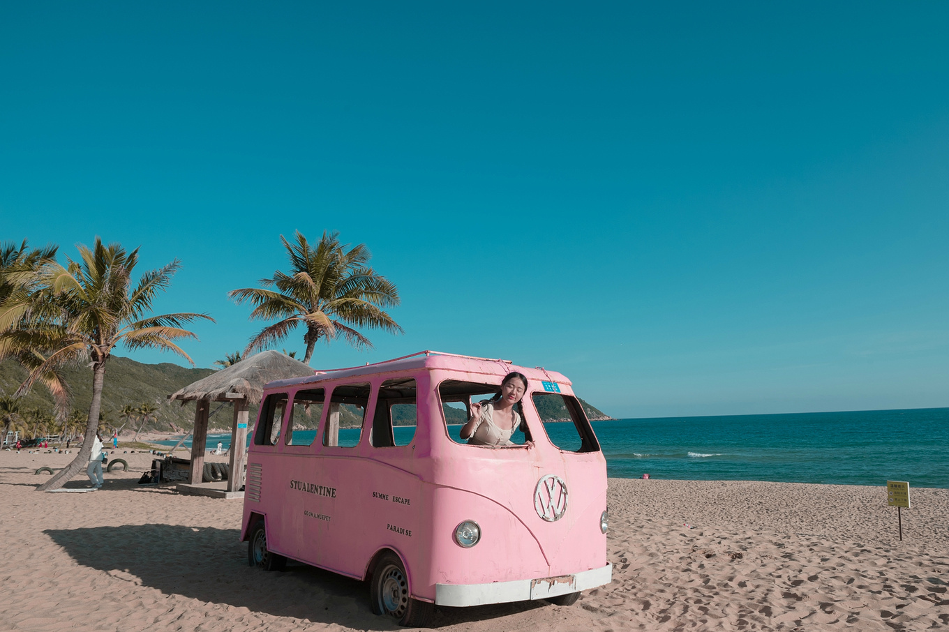 与猴共舞,沙滩追寻浪漫,冬季海南旅游不可错过的小众网红景点_南湾