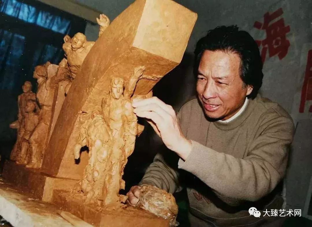 雕塑家叶毓山他一生共建造大型雕塑百余座