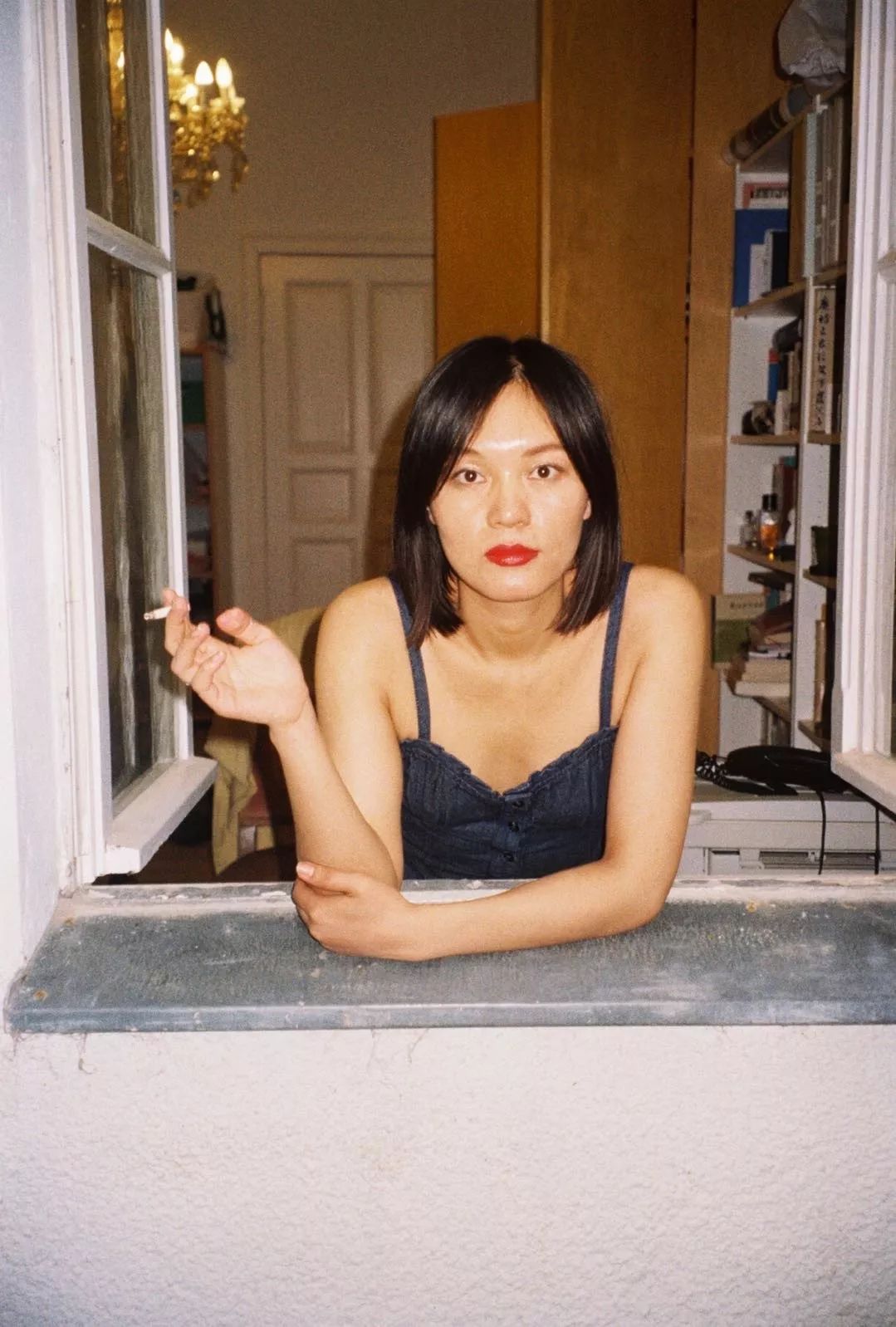 80后作家,诗人,出版《北京娃娃》,《两条命》,《光年之美国梦》等多部