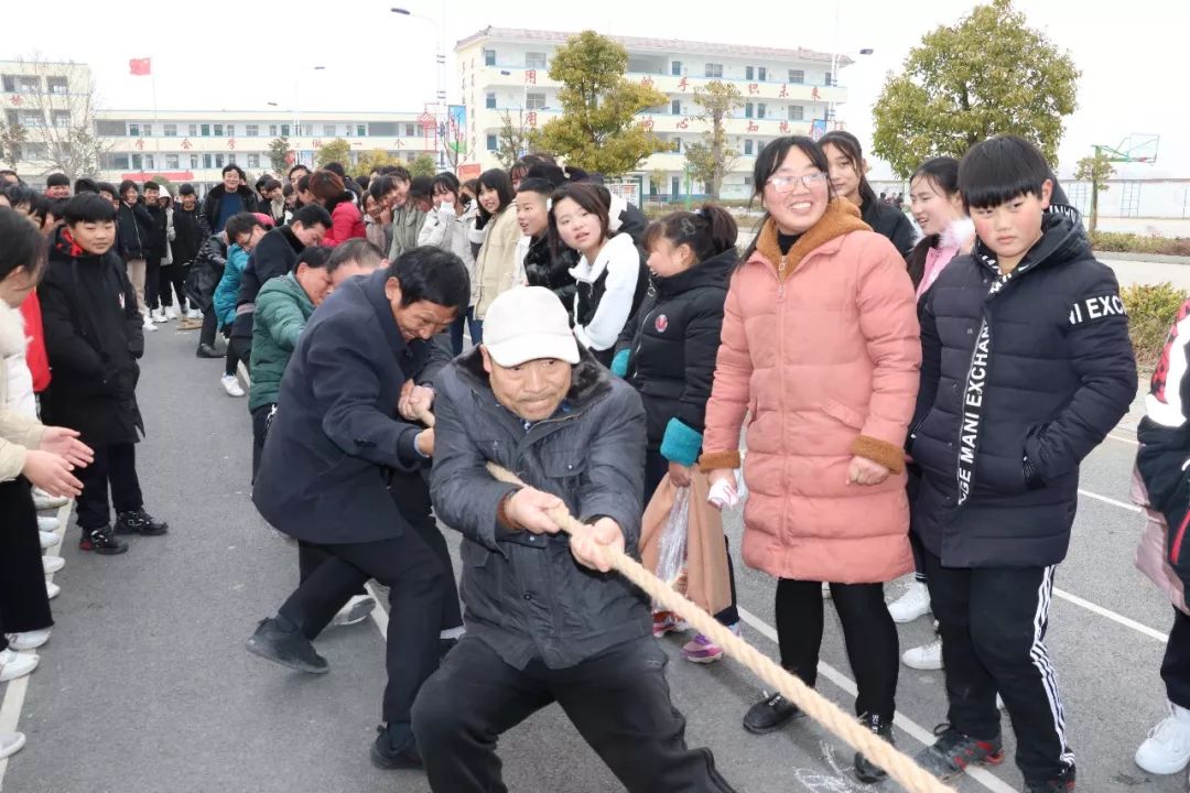 庆祝元旦泗县中小学校庆元旦活动丰富多彩一