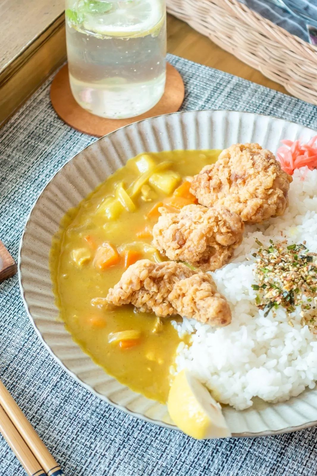 唐扬鸡块咖喱饭