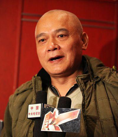 虽然当时申军道在娱乐圈混得风生水起,在个人感情问题方面却一团乱麻.