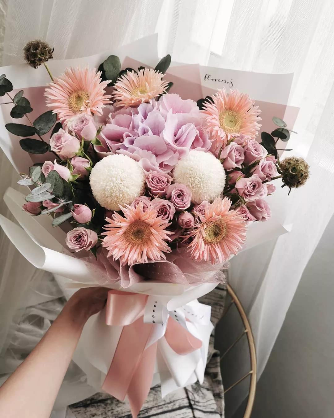 花艺学校|百变星君乒乓菊,挑战花艺新玩法!