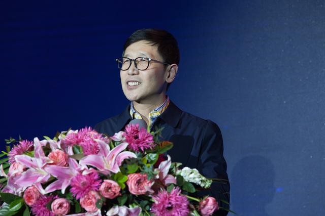 风雨同舟十二载不忘初心再出发大连浙江商会换届赵胜任会长