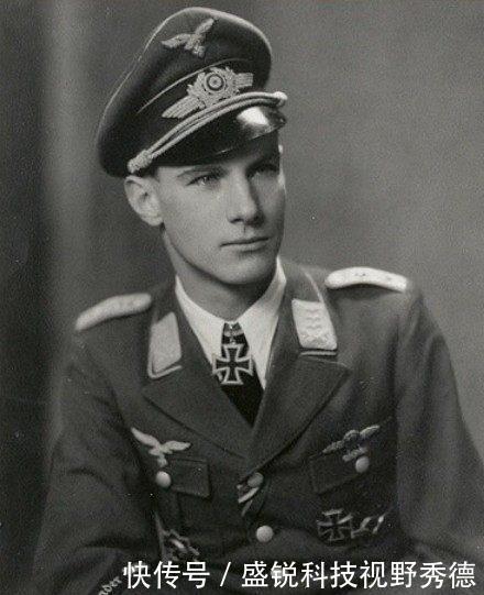 二战德国军装赫赫有名希特勒我亲自设计的就问你帅不帅