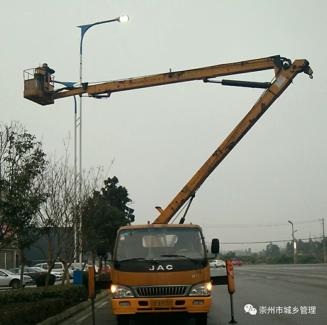 城市道路养护：维护城市“血脉”的卫士们