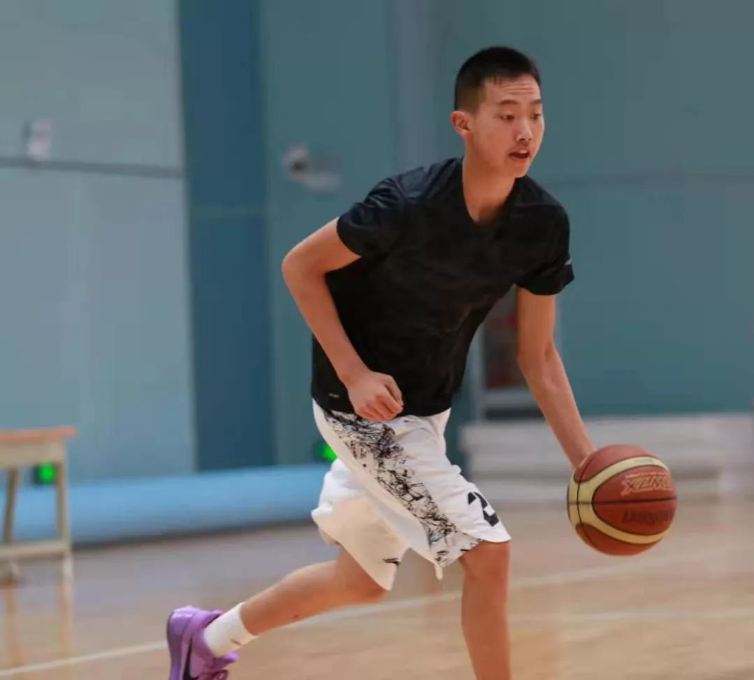 超级蜘蛛侠张博宇征服巴蜀——别看我长的瘦,骨子里是肌肉!_吕克古