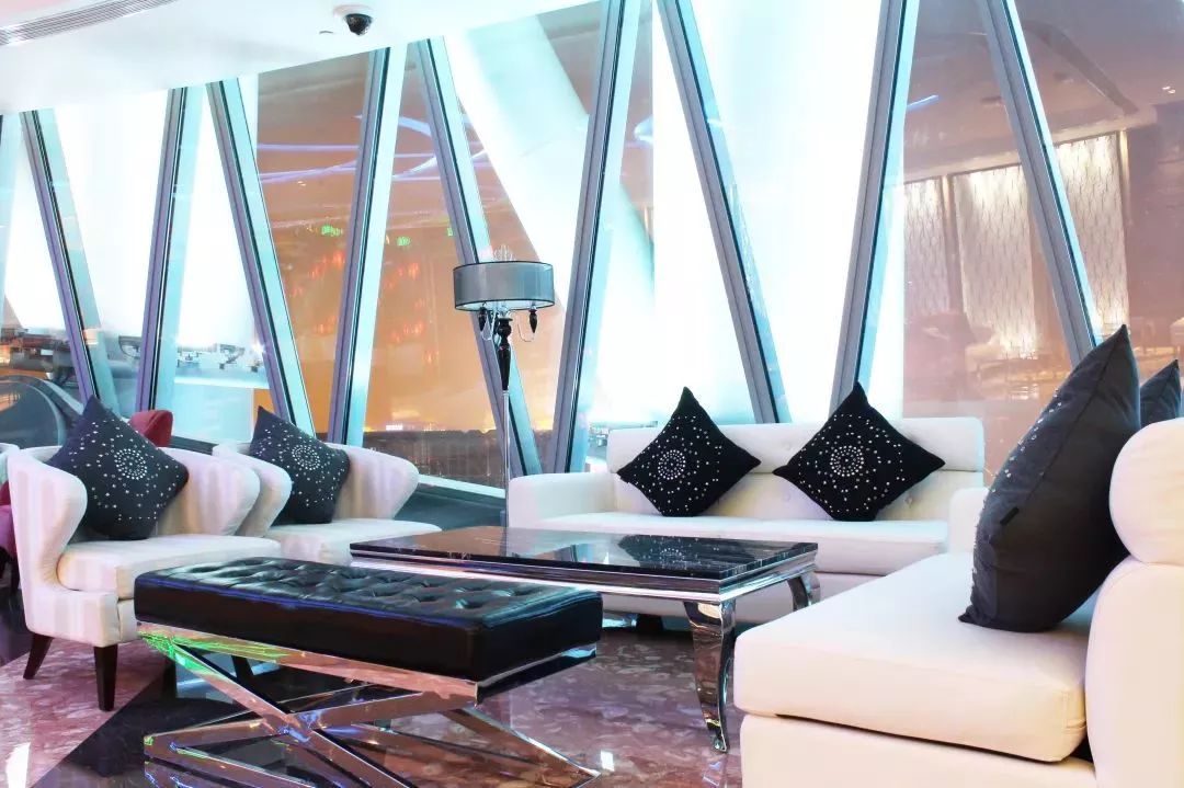 8抢「广州塔金逸空中电影城」观影票,全场春节周末通用,不加收!