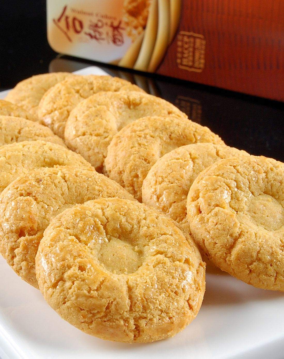 看着就流口水;除了以上食品,还有澳门豆捞,芝士蛋糕,花生糖,猪油糕