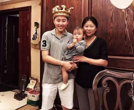 女强人花50万买精成功生下5国混血女儿如今过得怎么样