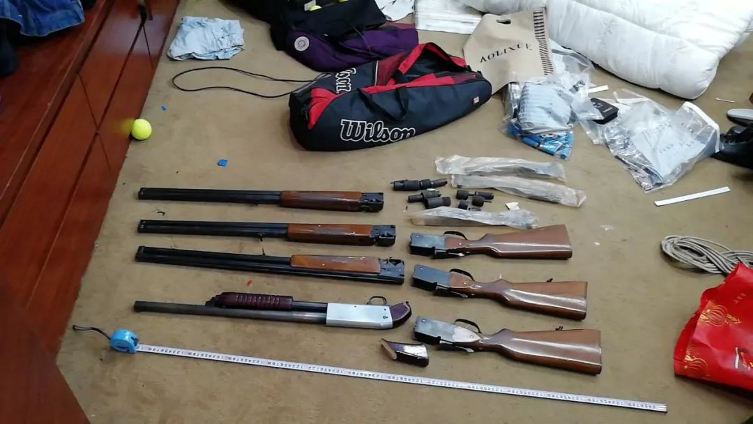 湛江:宁智强等38人涉黑案一审开庭
