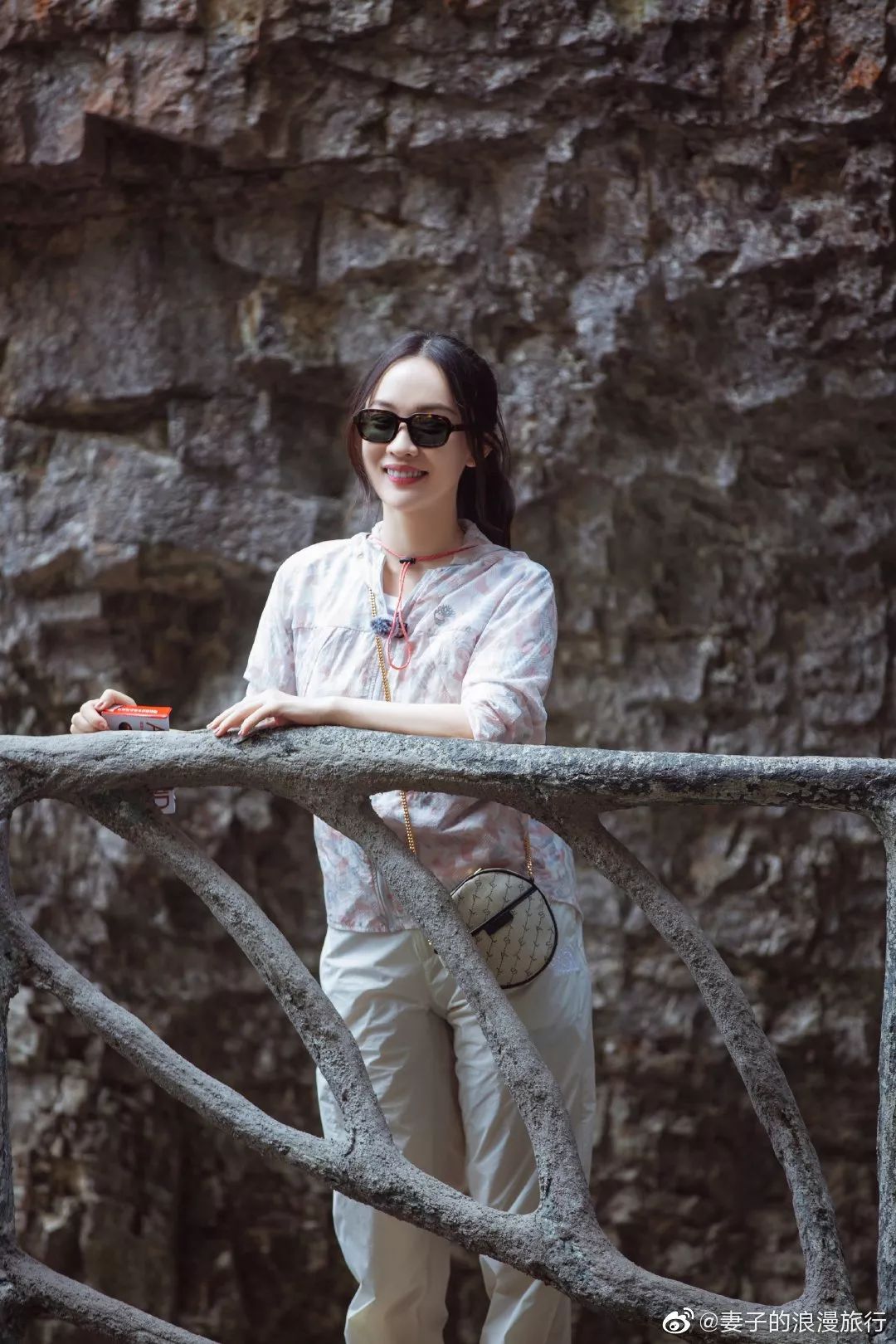妻子的浪漫旅行人刚造型不刚